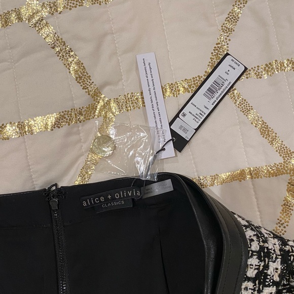 Alice + Olivia Elana Tweed Vegan Leather Mini Skirt - Picture 3 of 12